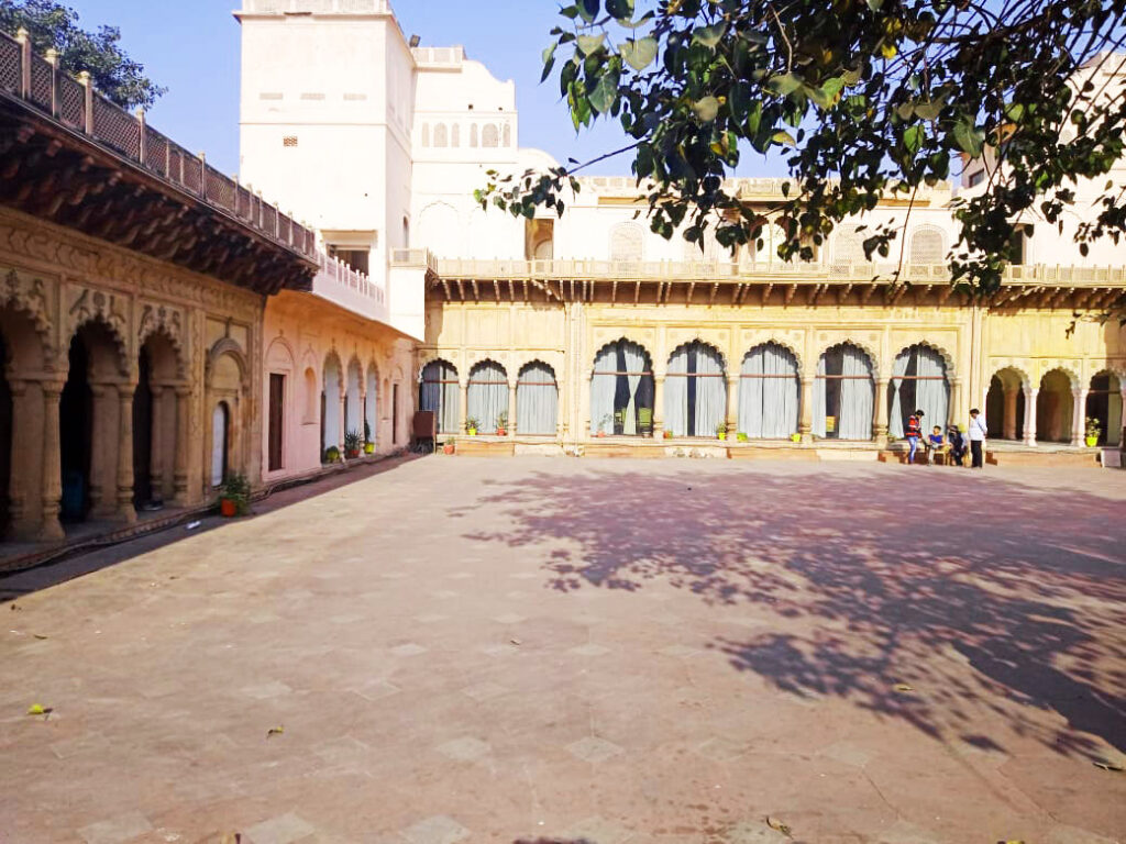 raja-nahar-singh-palace-1 ballabhgarh palace