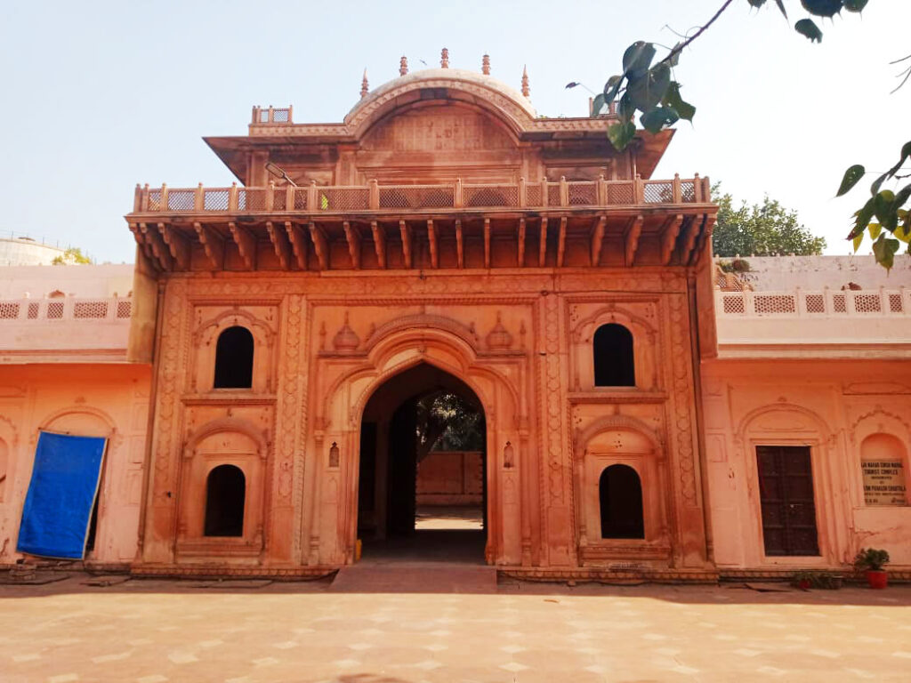 raja-nahar-singh-palace-front ballabhgarh mahal