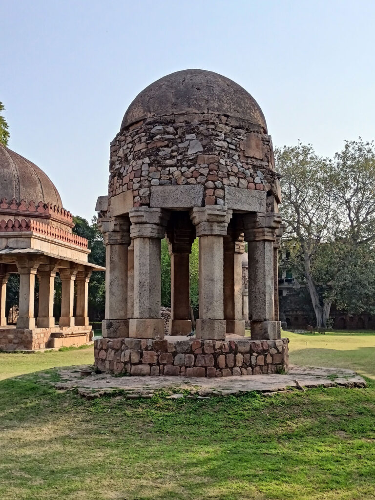hauz-khas-fort-building single mandap view