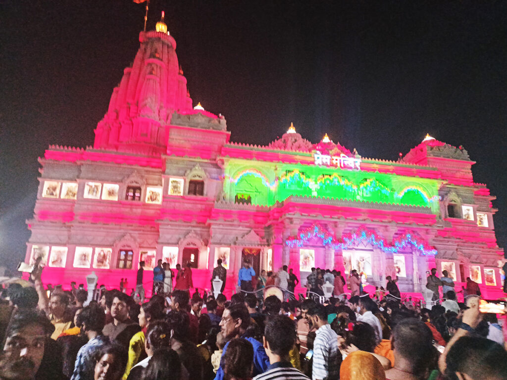 prem-mandir-vrindavan colorful prem mandir