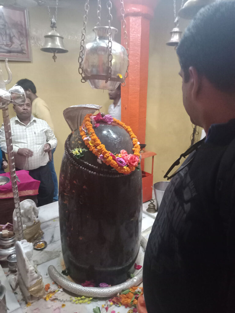 shivlinga-shankaracharya-temple shivlinga shankaracharya temple