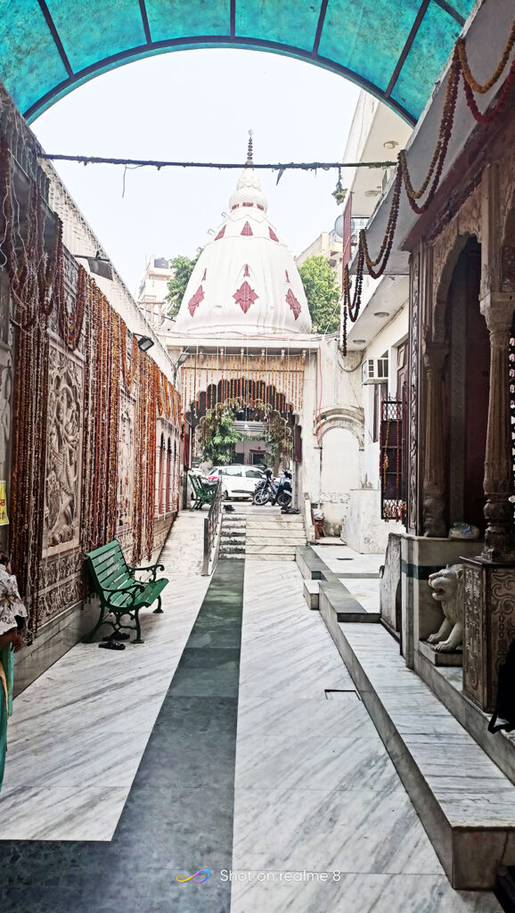 yogmaya-tmeple-entrace-gate yogmaya mandir delhi