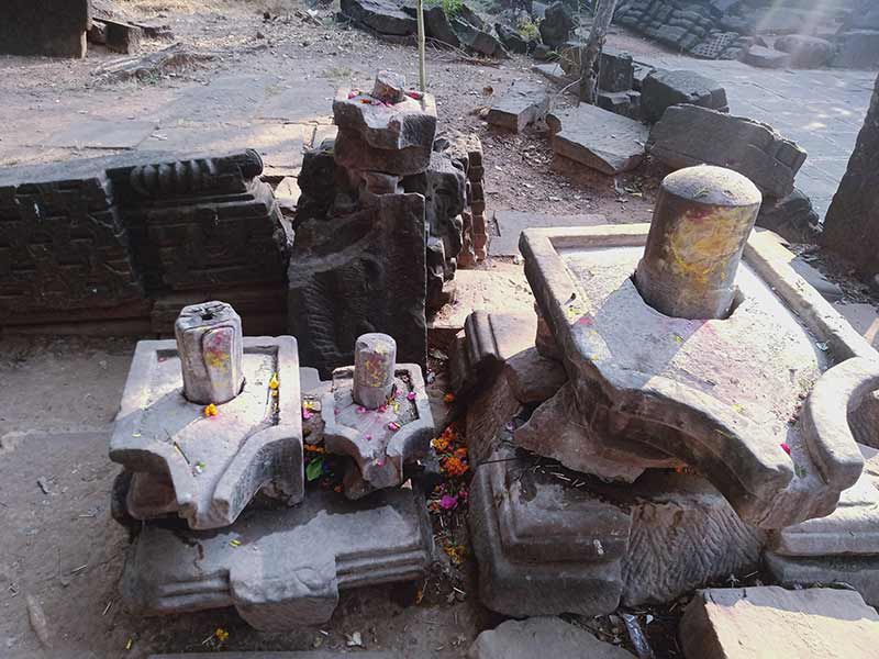 Tigawa temple lord shiva linga