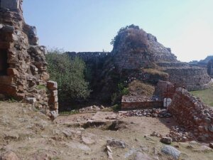 old tughlakabad fort