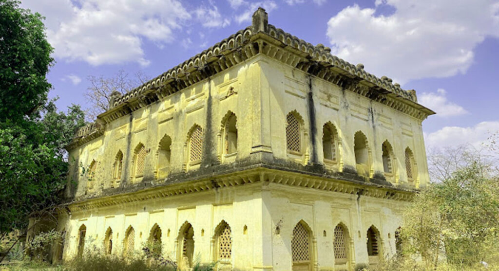 fort-of-vijayraghavgarh Vijayraghavgarh fort katni