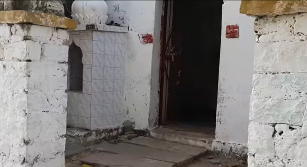 Vaishnav devi temple sungarha katni