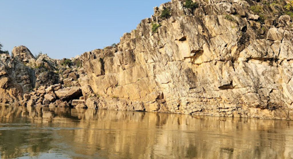 marble-rock-jabalpur jabalpur marble rock india
