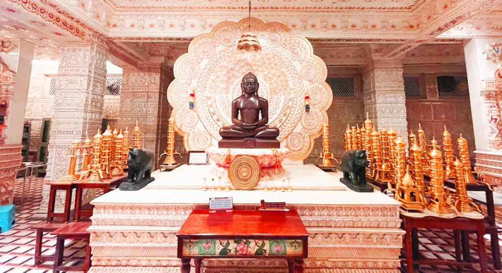 hanumantal-bada-jain-mandir-jabalpur