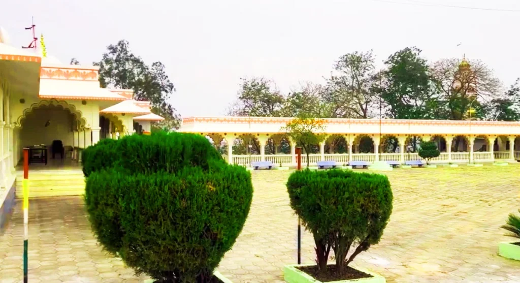 indore-gomatagiri-jain-temple gommatagiri jain temple indore