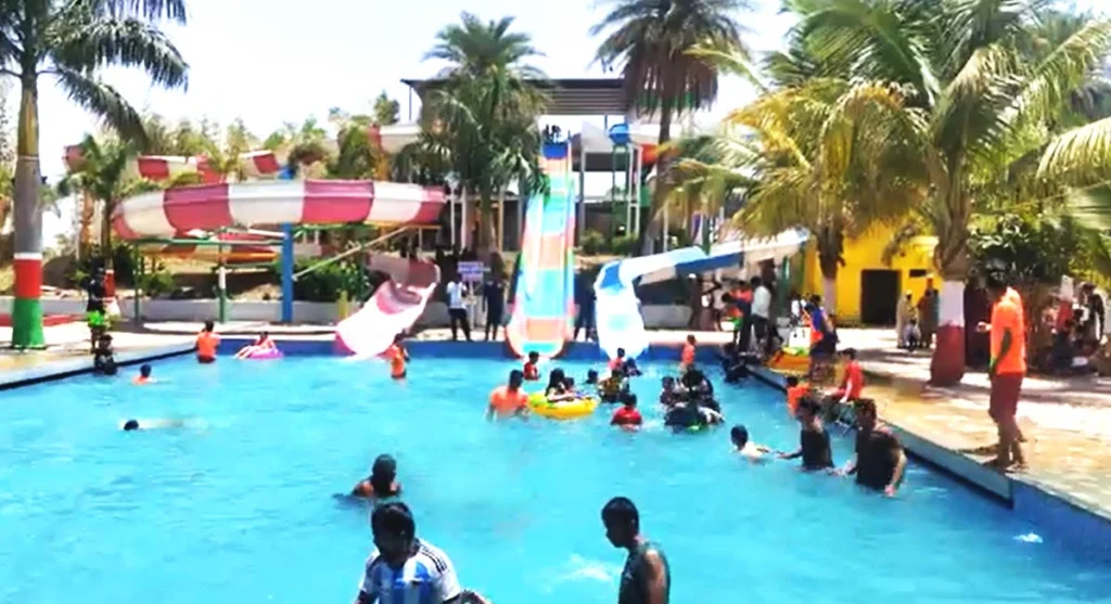 ujjain-wwf-waterpark ujjain wwf water park