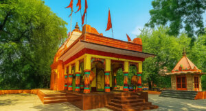श्री राजराजेश्वरी माता मंदिर, शाजापुर — आस्था और शक्ति का अद्भुत संगम (Shri Rajrajeshwari Mata Temple, Shajapur – A Wonderful Confluence of Faith and Power)