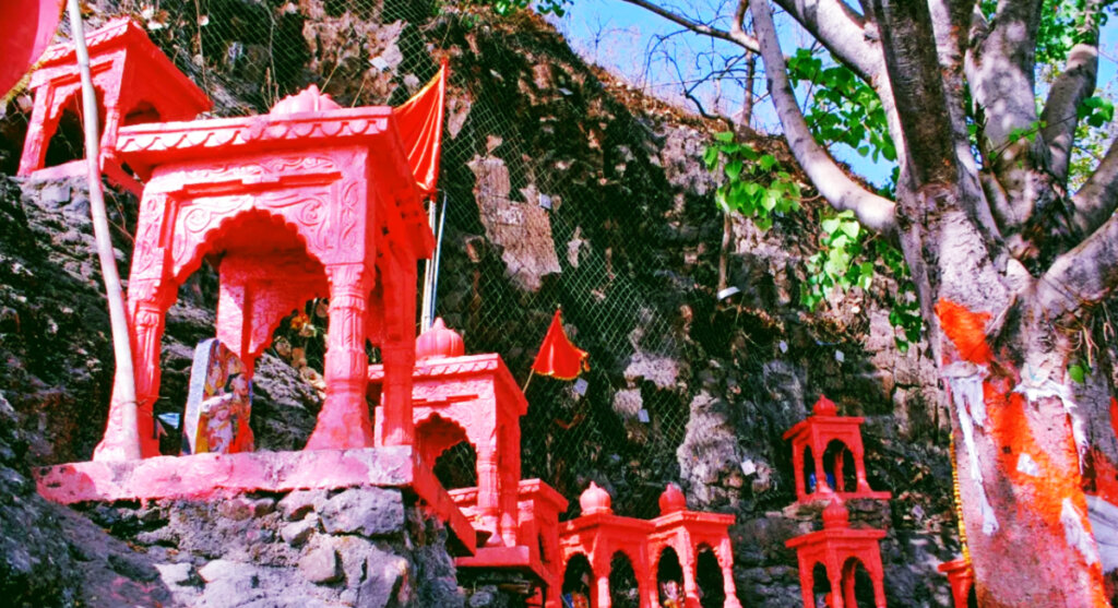 chamunda-devi-temple-dewas