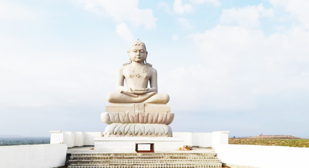 digambar-jain-thirth-pushpgiri-dewas