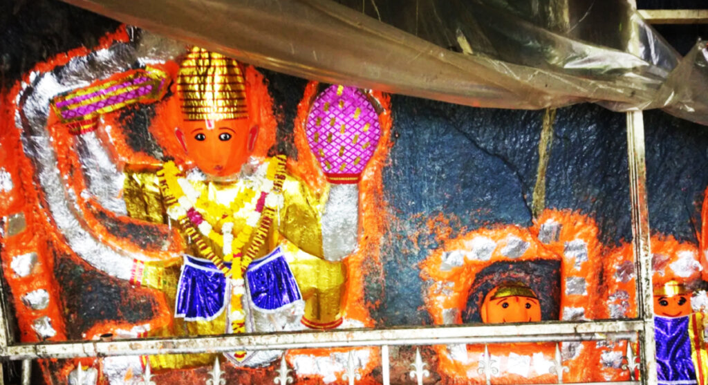 maa-tulja-bhawani-mandir-dewas