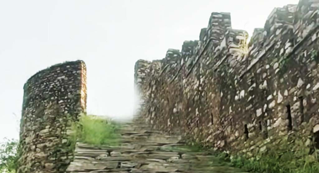 fort-of-hinglajgarh fort of hinglajgarh