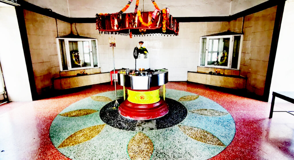 shiva-linga maheshwarnath mauritius