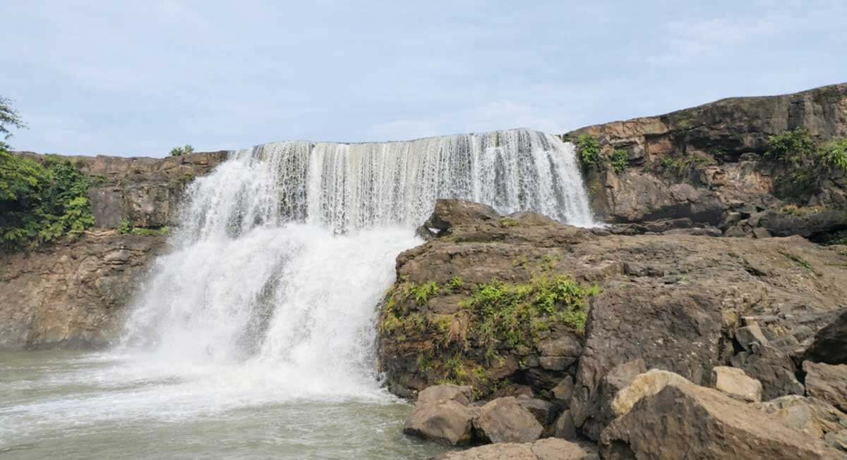 ghoghra waterfall usari