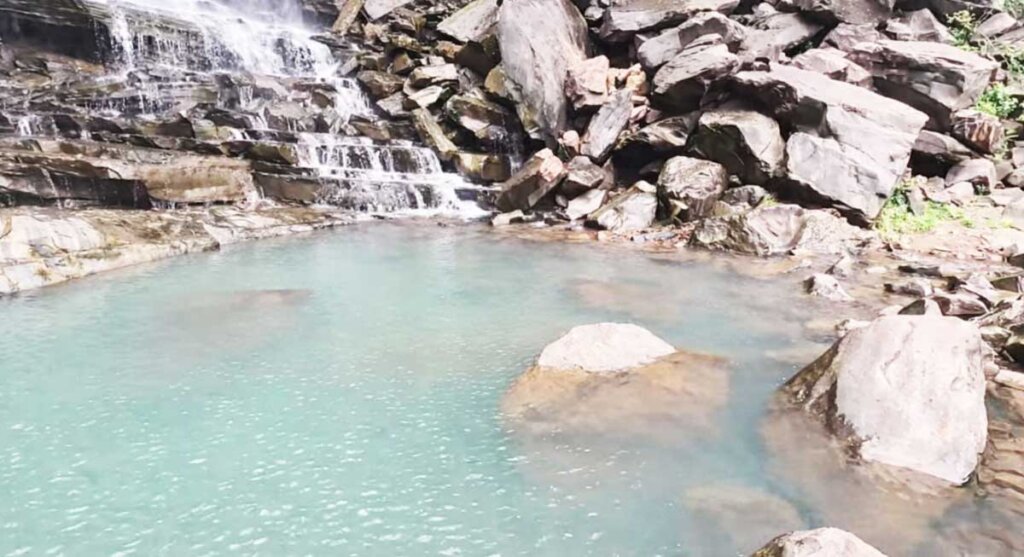 narsinghpur hathi nala waterfall