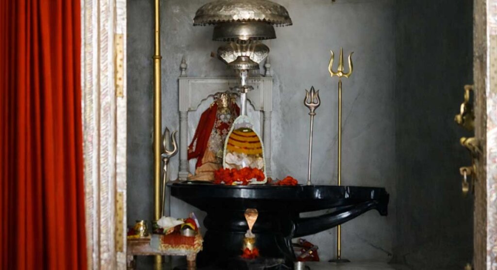 guru ratneshwar dham seoni