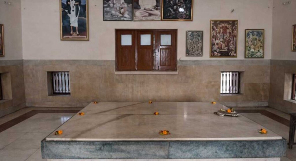 hanuman ghat temple mandla