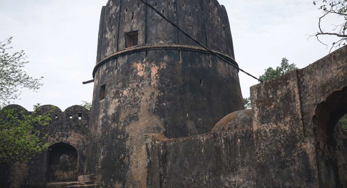 mandla fort