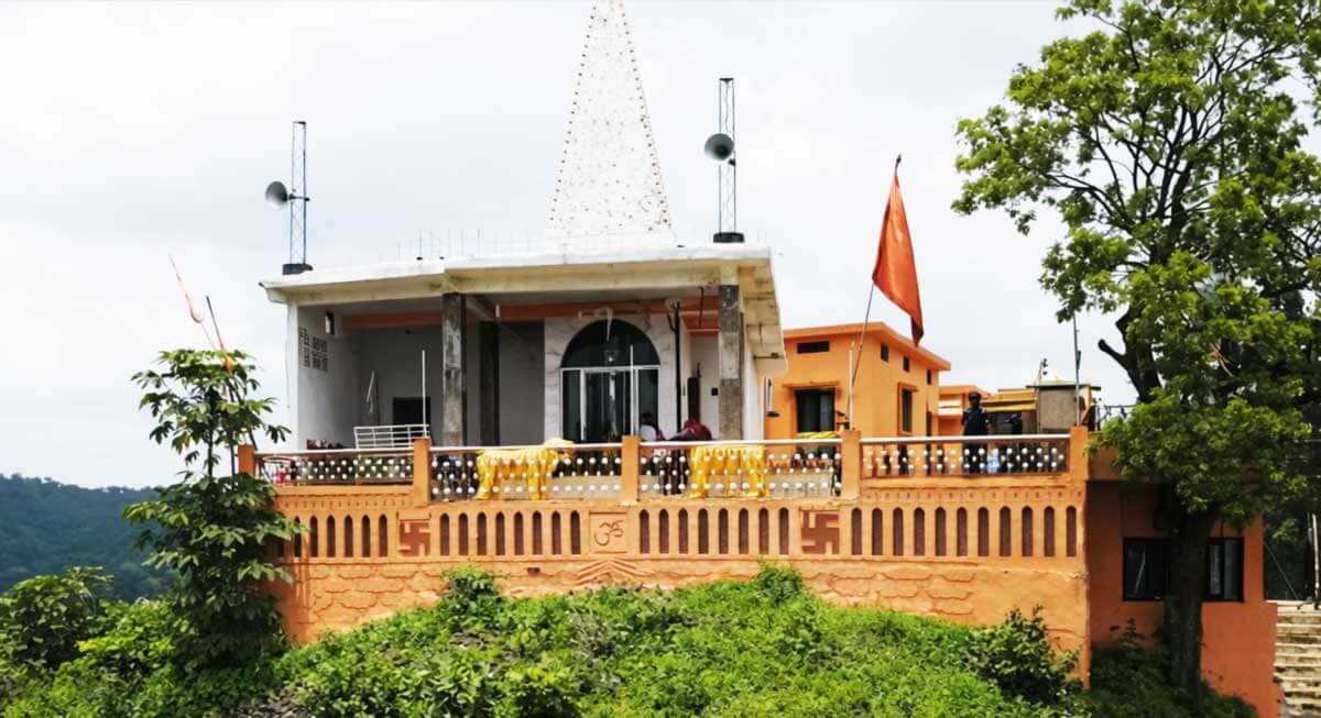 nakkhi mai temple mandla