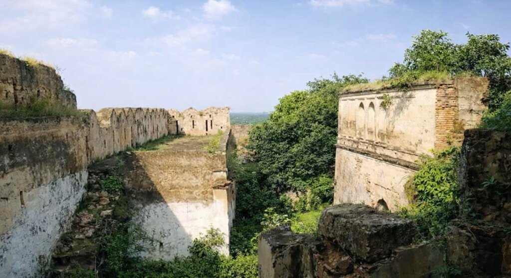 ramgarh fort dindori