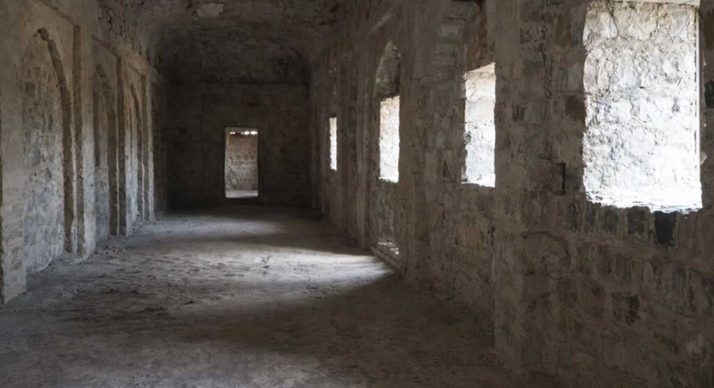rani mahal ramnagar mandla