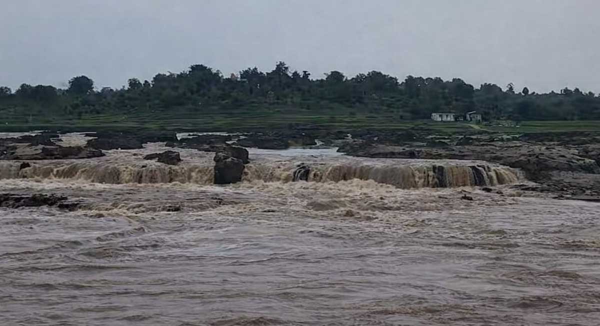 sahastradhara ghat mandla