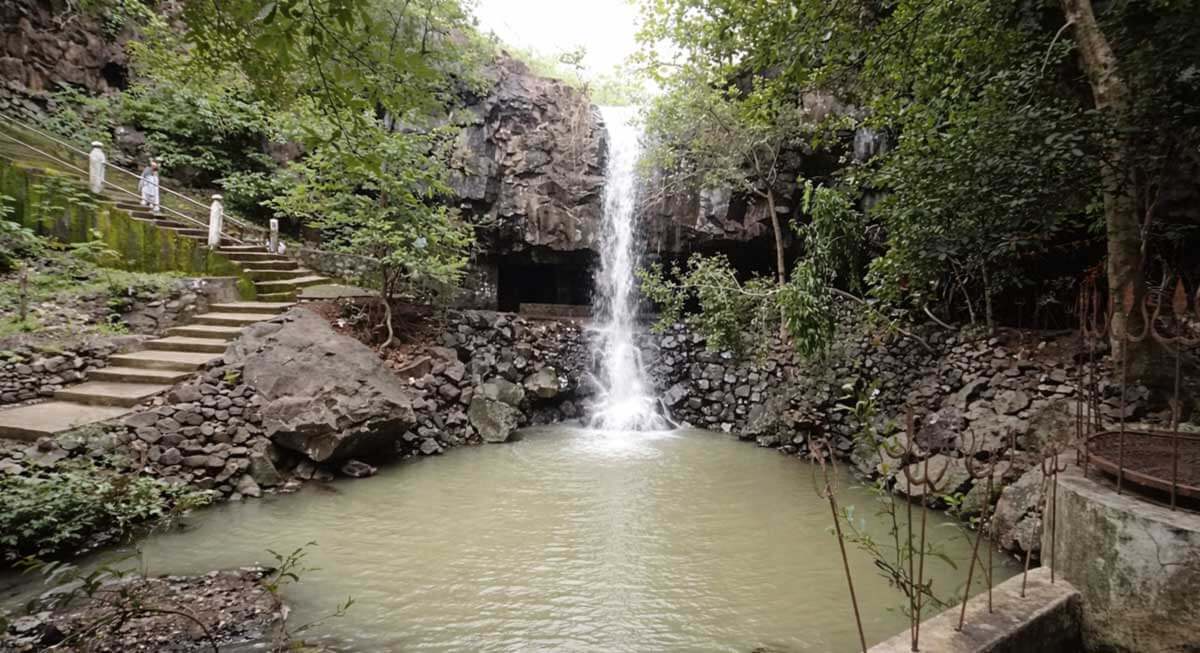 seoni math ghoghra waterfall