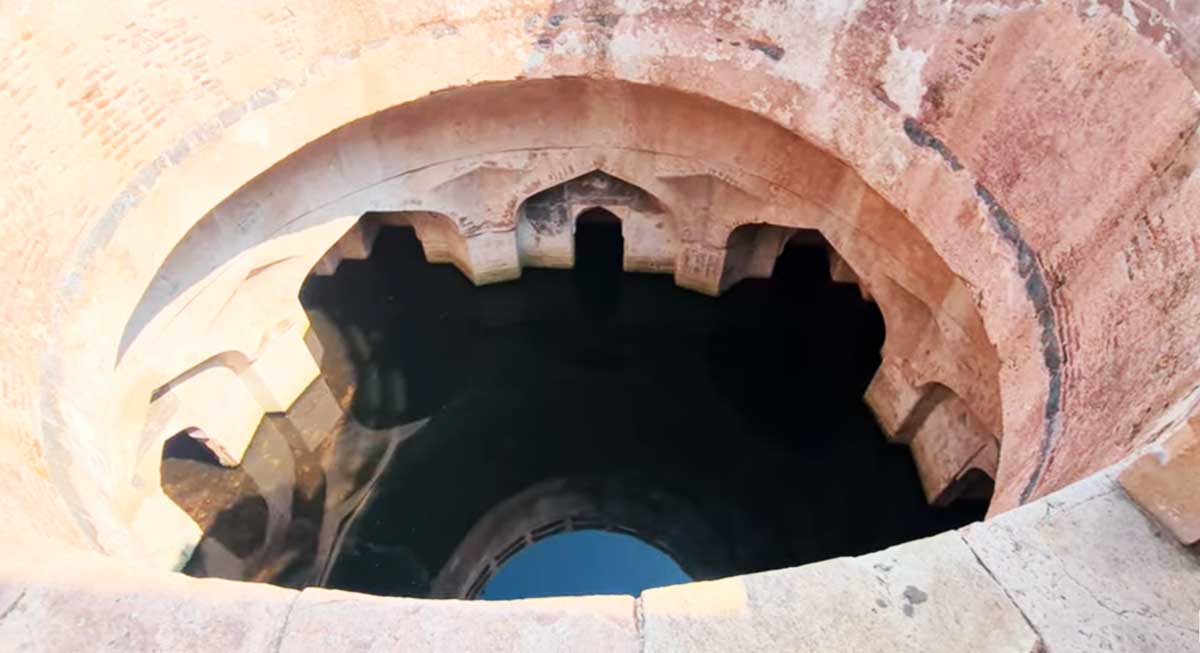 champa baoli mandu india
