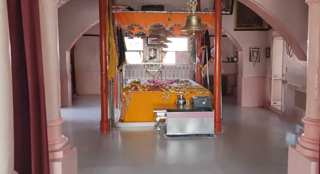 dada dhuniwale darbar khandwa