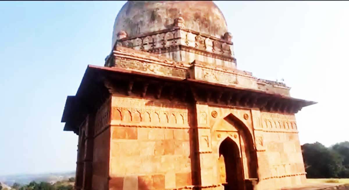 dai ka mahal mandu india