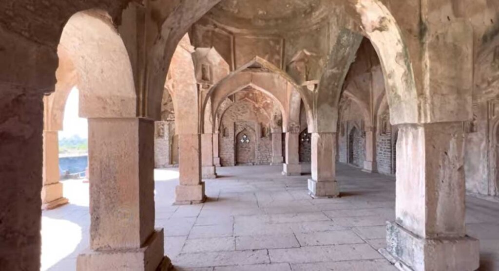 darya khan tomb mandu