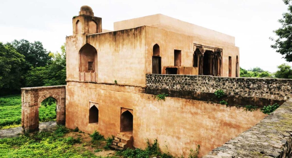 dhar fort india mp