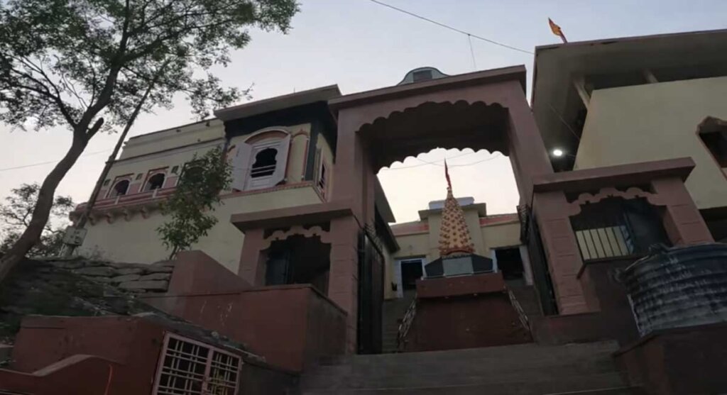 gadh kalika devi temple dhar madhya pradesh