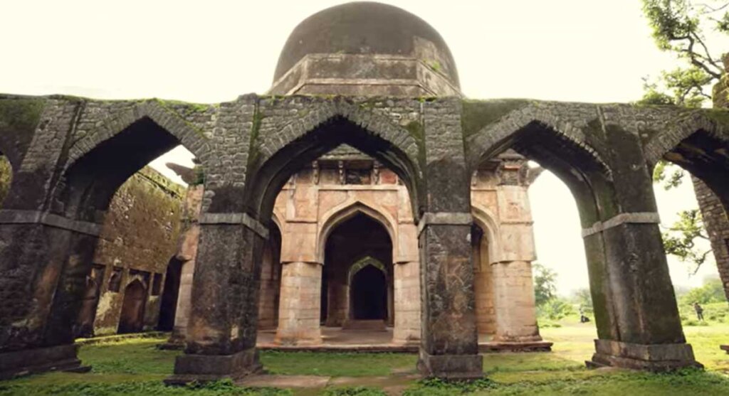 hathi mahal madhyapradesh mandu