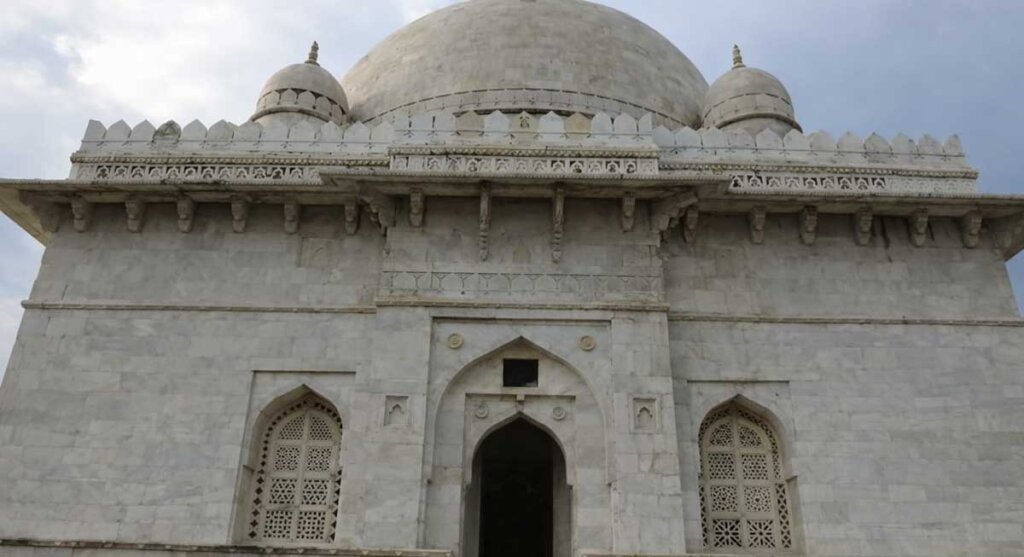 hoshang shah tomb mandu madhya pradesh