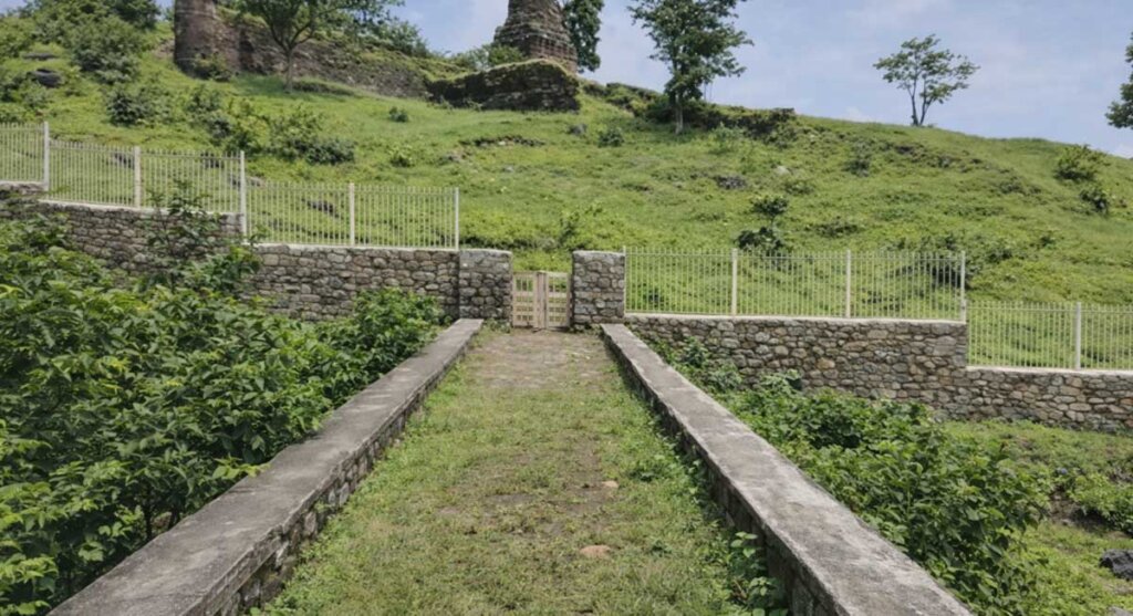 jali mahal mandu