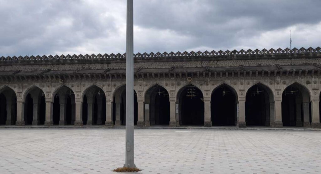 jama masjid burhanpur