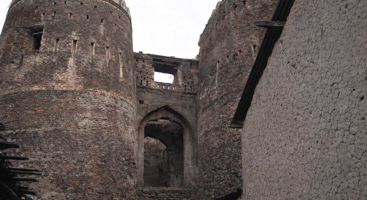 khandwa fort madhya pradesh