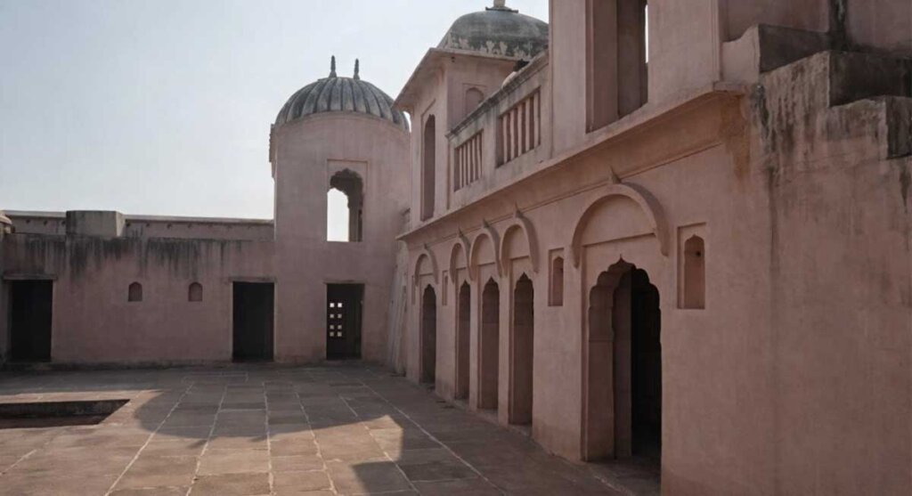 kharbuja mahal dhar madhya pradesh