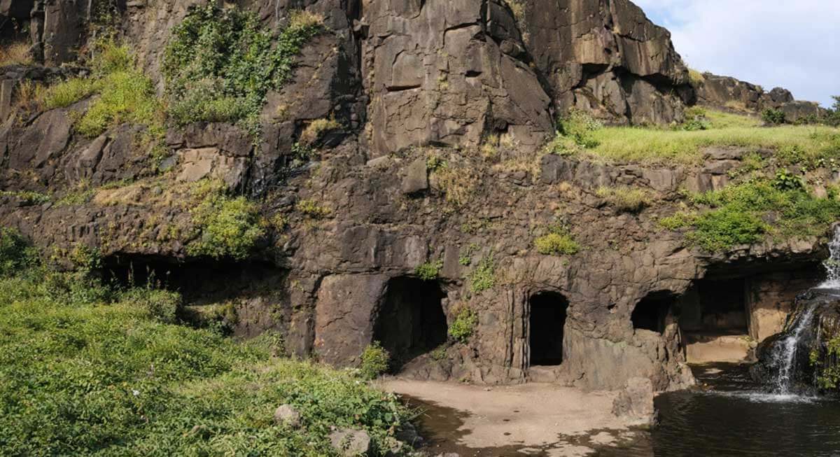 lohani caves dhar