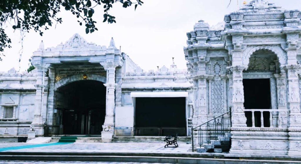 mohan kheda jain tirth dhar