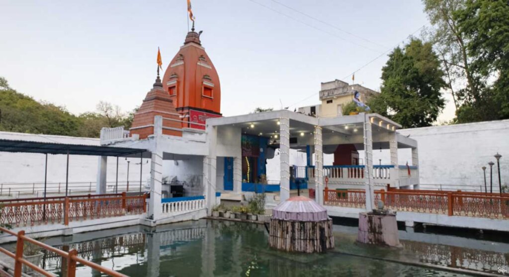 nageshwar-temple barwaha madhya pradesh