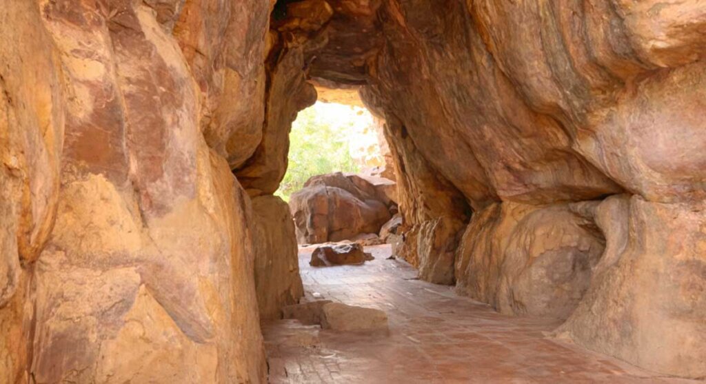 rock shelters of bhimbetka