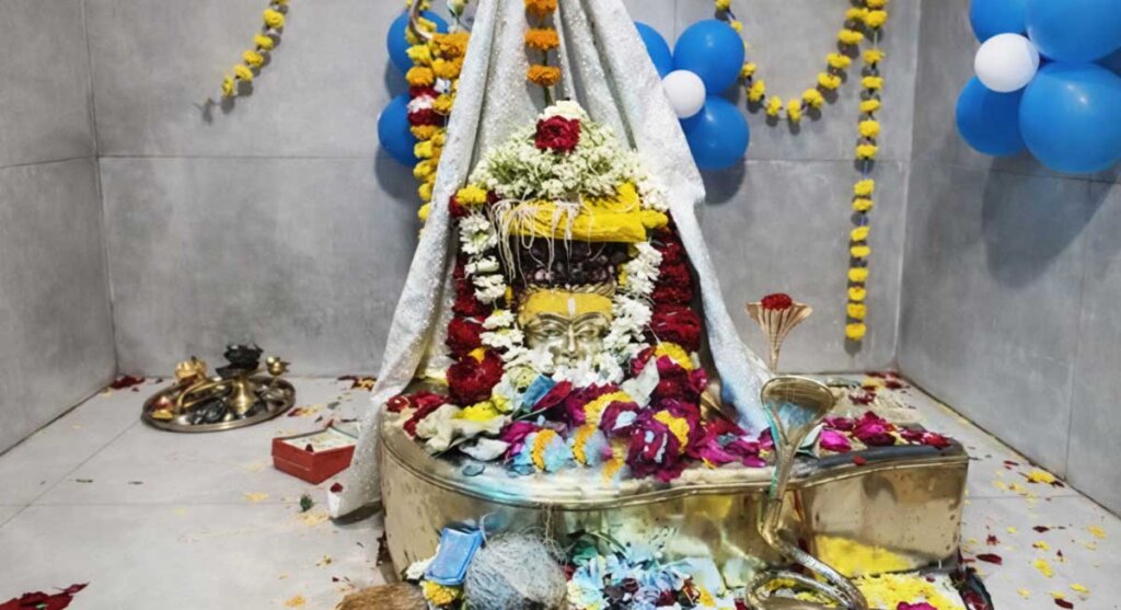 shri ramkulleshwar mahadev temple barwani india