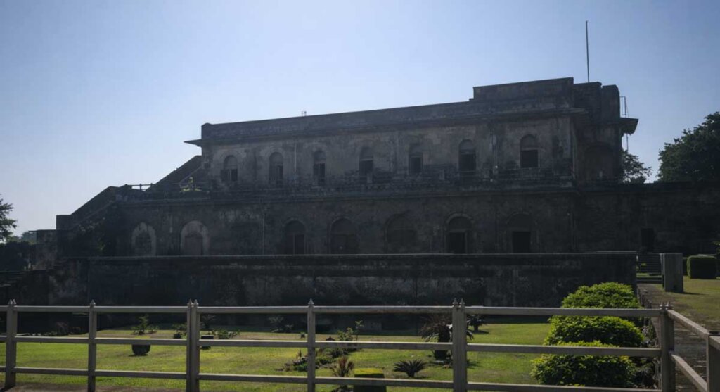 taveli mahal mandu dhar