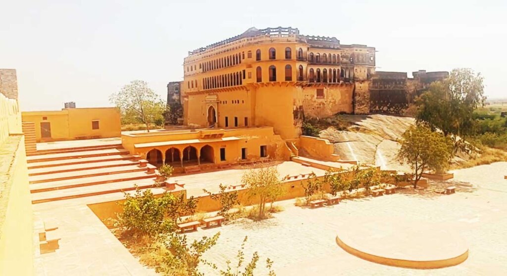 fatehgarh fort bhopal mp