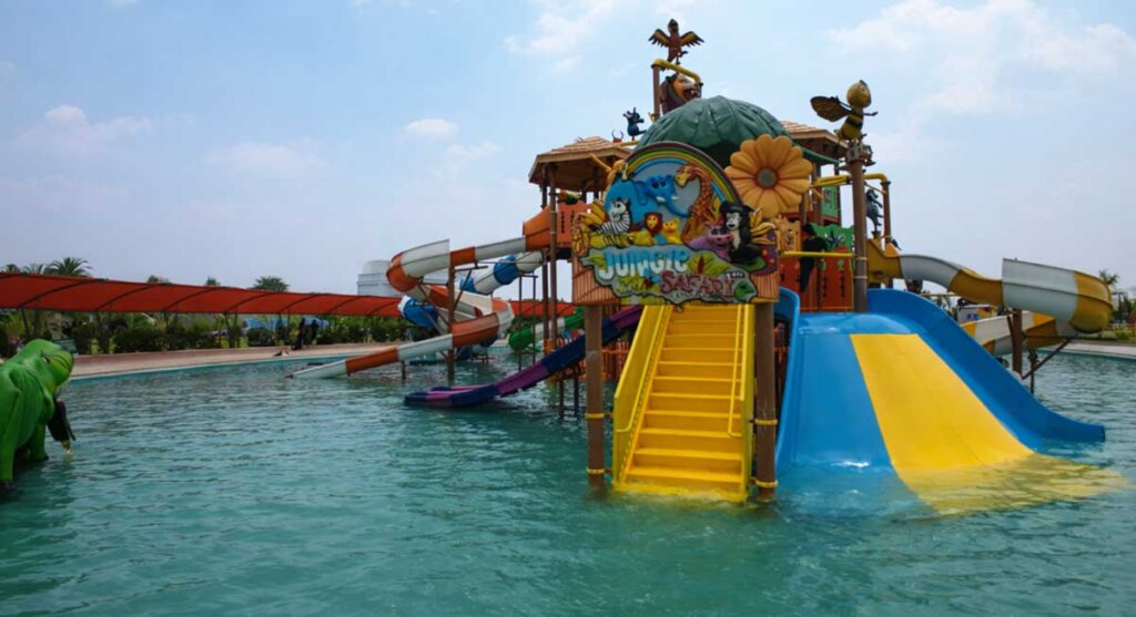 four lakes resort bhopal